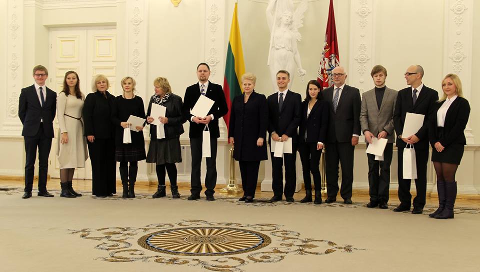 Prezidentūroje pagerbti Tarptautinės Filosofijos Olimpiados (IPO 2014) dalyviai bei nugalėtojai